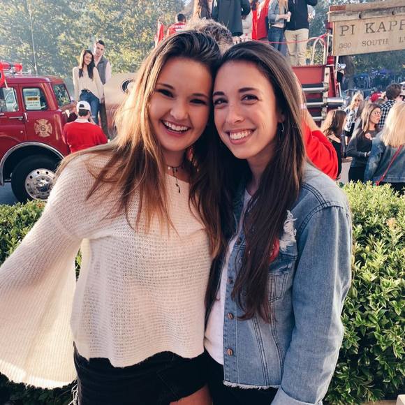 Meet your Posher, Taylor - Picture 1 of 1